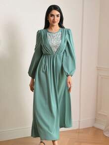 DAZY Camisola Pijama Feminina Glamourosa com Decoração de Bordado de Lantejoulas e Manga Pétala na Cintura - Verde - Visão 5
