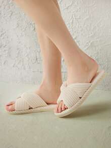 Cuccoo 女士鞋子舒适时尚室内白色毛茸茸拖鞋夏季度假鞋夏季促销万圣节 - 米色 - 查看 7