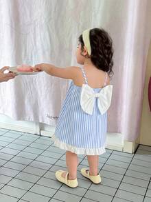SHEIN LMoss Kids Baby Girl Casual Cute Summer Pink Striped Bow Strap Dress - Blue - View 4