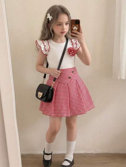 SHEIN Playful Pals 两件套女童休闲3D立体花卉荷叶边泡泡袖卫衣上衣搭配红色格子百褶裙，纽扣设计，适合夏季休闲户外穿着