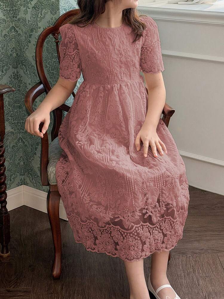 Tween Girl Summer New Arrival Elegant Round Neck Embroidered Waist Cinched High-Waist Lace Dress Sun Dresses For Girl