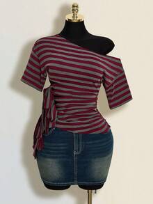 SHEIN ICON Y2k 女款哥特风 Coachella 音乐节俱乐部嬉皮辣妹中国风红黑条纹不对称肩短袖侧扭结时尚上衣，夏季 - 彩色 - 查看 4