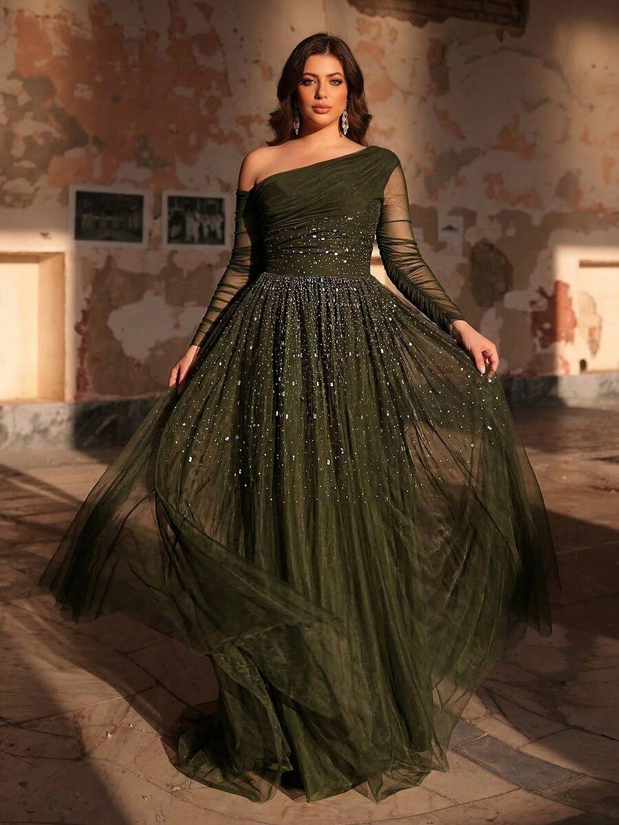 Aureia 大码优雅浪漫绿色露肩薄纱长袖腰部褶裥奢华珍珠水钻装饰网纱拼接A字婚纱，适合婚礼、派对、庆典、正式场合、晚礼服（精致设计）