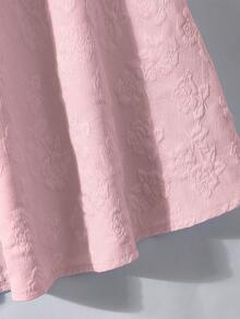 女童优雅定制彼得潘领连衣裙，A字裙摆，蓝色提花面料，柔软舒适，高端设计，带口袋，灯笼袖，适合日常穿着、生日、派对等场合。 - 粉色 - 查看 7
