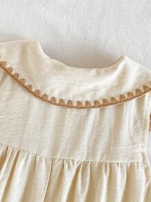 SHEIN Vintaside Kids Đầm mùa hè dáng suông thêu hoa, cổ rộng, thoải mái cho bé gái. - Màu Khaki - Xem 6