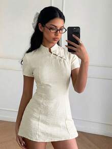 Aloruh 性感蕾丝拼接镂空吊带迷你修身连衣裙，适合派对、约会、夏季穿着/蝴蝶结装饰/生日/休闲场合 - 杏色 - 查看 9