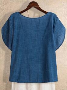 SHEIN LUNE CURVE 大码女式纯色休闲不对称领衬衫，夏季外出上衣，短袖亚麻衬衫，印花上衣 - 藍色 - 查看 2