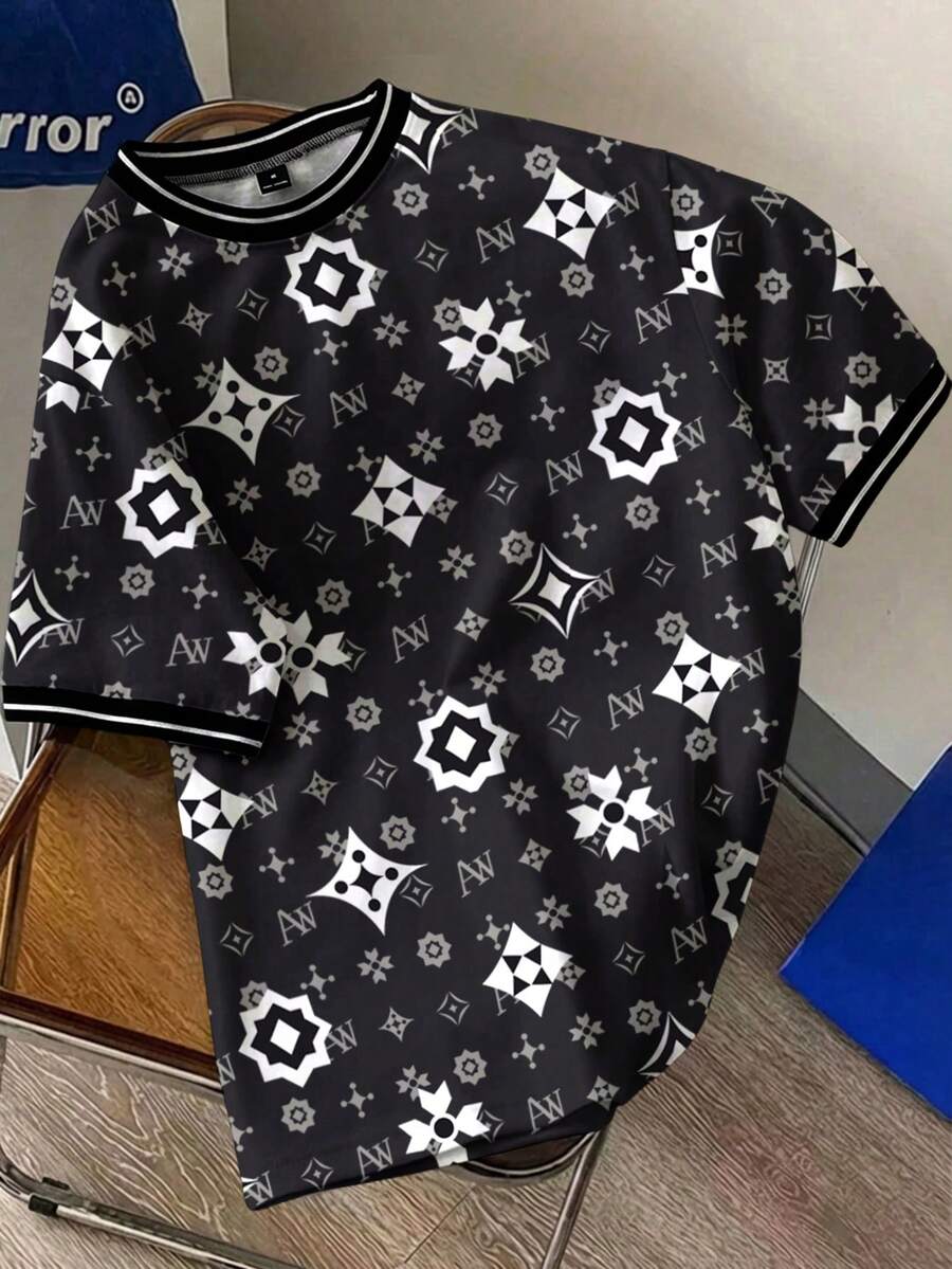 Manfinity Joysei Standard Size Men's Flat Knit Crew Neck All-Over Print Short Sleeve T-Shirt - Black - View 1