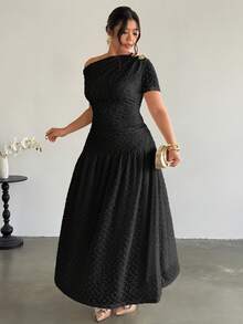 Firerie Ensemble 2 pièces grande taille confortable et élégant pour vacances et plage. Top t-shirt à manches courtes plissé avec col asymétrique et boucle métallique, en tissu texturé élastique. Jupe plissée ample taille haute coupe A, en ligne. Pour femmes. - Noir - Voir 6