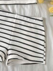 SHEIN 少女休闲日常舒适修身条纹不对称领T恤短裤套装 - 黑與白 - 查看 3