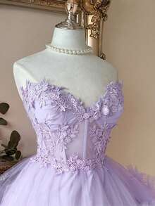 Lovelzi 优雅奢华的紫色钩编蕾丝拼接缎面手工刺绣贴花腰部镂空修身短裙，适合约会、单身派对、晚宴、舞会等场合。 - 紫羅蘭色 - 查看 2