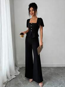 SHEIN Elenzya Bộ đồ công sở thanh lịch thời trang dành cho nữ gồm 2 món: Áo kiểu cổ vuông tay ngắn cài cúc vạt lệch và quần ống đứng cạp cao có chun co giãn. - màu đen - Xem 8