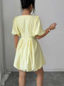 SHEIN Elenzya Women's Elegant Pale Yellow Summer Dress,Puff Sleeve Square Neck Waist Cinched Peplum Hem Short Dress,Casual Tea Party Beach Holiday Formal Dress - Yellow - View 2