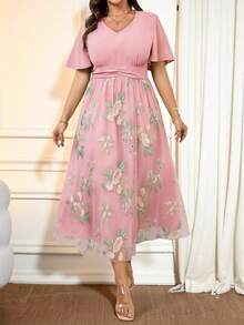 Cravure Vestido corto de manga corta elegante con bordado floral de talla grande - Rosa - Ver 3