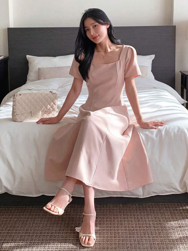 Women's Square Neck Fitted Mid-Length Dress Sundress
