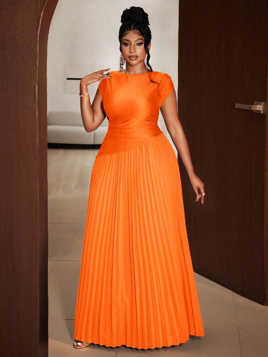 Plus Size Women Elegant Solid Color Pleated Round Neck Sleeveless Dress - Orange - View 1