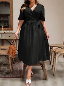 SHEIN Essnce 大码女装春夏时尚优雅舒适气质修身杏色V领亚麻吊带中长连衣裙，适合日常穿着，可作度假装、西式女装、早午餐装、波西米亚风连衣裙、下午茶连衣裙、欧式夏季装。 - 黑色 - 查看 7