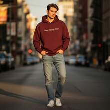 Good Enough Days Hoodie | Relaxed Unisex Fit, Minimalist Streetwear Style, Soft Everyday Plush, Kangaroo Skirt And Wide Beanie | Ideal For Casual Outfits, Travel, Chill Office, University And Cool Weather. - Vino - 查看 1