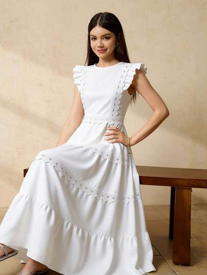 SHEIN 白色荷叶边纯色连衣裙，适合青少年女孩，层叠褶裥下摆，优雅时尚，适合春夏日常外出、聚会和各种活动。