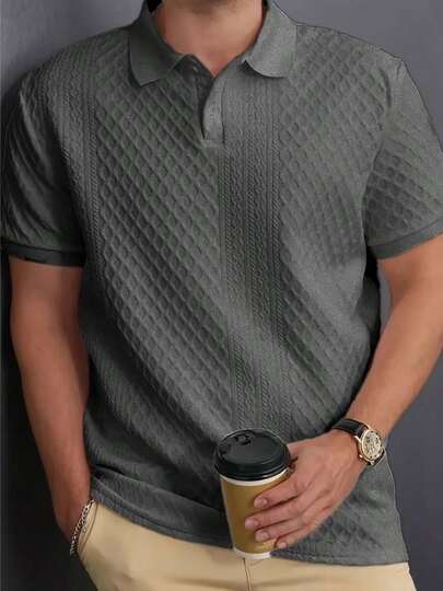 Polo de manga corta para hombre, estilo primavera/verano, confeccionado en tejido jacquard geométrico de poliéster. Cuenta con una tapeta con botones. Ligero y transpirable, es perfecto para las vacaciones en la playa, los festivales de música o para llevar a diario. Un regalo ideal para tu novio o marido.