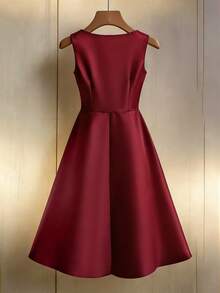 SHEIN Franclia 女士春夏新款优雅杏色圆领无袖收腰A字连衣裙，饰有珍珠，适合派对穿着 - 酒紅色 - 查看 2