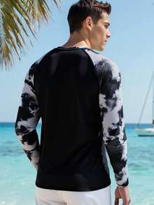 Manfinity Swimmode 男士沙滩度假扎染印花防晒衣 - 黑色 - 查看 2