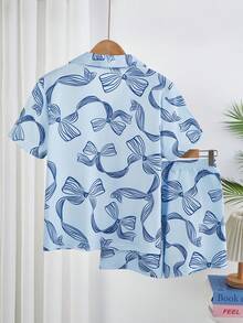 Bộ đồ ngủ 2 mảnh cho bé gái, gồm áo khoác ngắn tay và quần short in hình bướm màu xanh dương, thời trang và thanh lịch. - Màu xanh lam - Xem 2