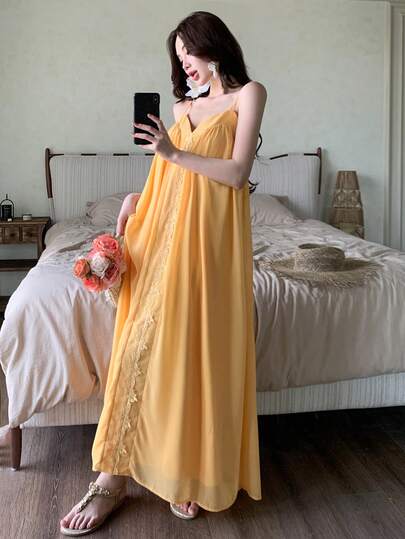 Joudiya Đầm nữ màu trơn phối ren, kiểu dáng thường ngày, dây mảnh, dài ngang gối.