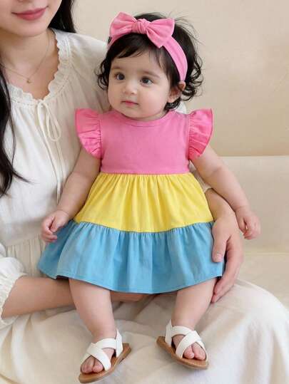 SHEIN Baby Girl Knitted Contrast Color Round Neck Ruffle Hem Snug Fit Dress