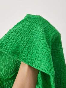 SHEIN Set de 2 piezas para niñas preadolescentes: Top de cuello redondo texturizado con mangas abullonadas y pantalones rectos con estampado, estilo casual de vacaciones, adecuado para uso diario y vacaciones en primavera/verano - Verde - Ver 7