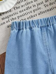 SHEIN Playful Pals Young Girl' Loose Denim Shorts, Comfortable & Versatile For Summer, Embroidered Mushroom Design, Elastic Waistband, Light Blue Denim Fabric, Suitable For Daily, Travel, Party - Blue - View 5
