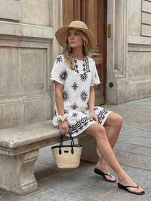 Hansera 1件女士常规短款连衣裙 - 杏色 - 查看 4