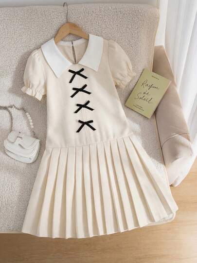 SHEIN 少女款纹理面料撞色领短花瓣袖蝴蝶结装饰可爱连衣裙