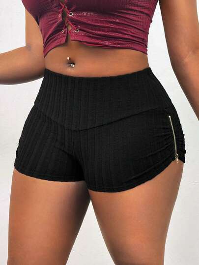 Glyssa Shorts femininos de verão, modelo curto, canelado, com detalhes em tecido trançado, perfeito para férias, uso diário e para o trabalho. Sexy, justo, com zíper e detalhes decorativos na cor preta.