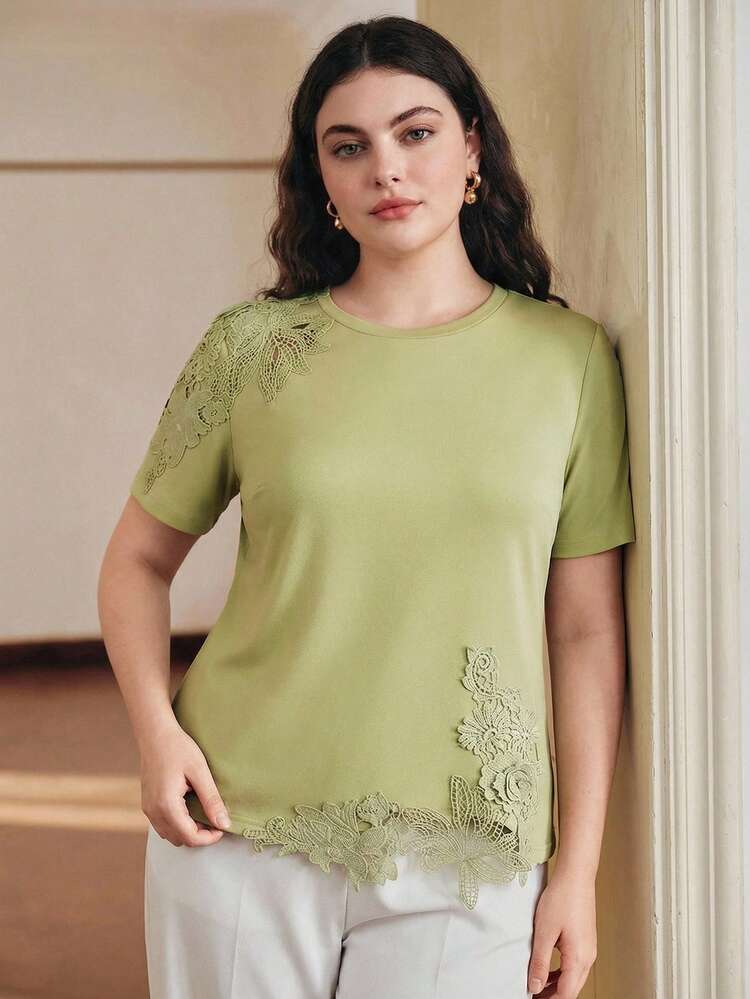 Women's Embroidered Plus Size Hollow-Out Applique T-Shirt, Spring/Summer
