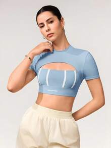 Activina Camiseta deportiva de manga corta casual con contraste de color para mujer - Celeste - Ver 3