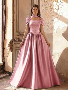 Aureia Đầm dạ hội sang trọng, quý phái màu hồng satin, đính kim cương thủ công, vai rộng, xếp ly, chân váy dài thướt tha, dành cho nữ. - Bụi hồng - Xem 1