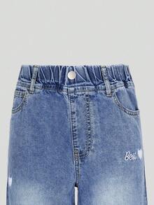 SHEIN 少女牛仔裤，夏季新款，休闲复古浅蓝色牛仔布，松紧腰，爱心刺绣，宽松直筒裤型，柔软透气面料，百搭简约时尚，适合夏季度假、派对、日常穿着、上学、通勤等场合。 - 淺藍色 - 查看 6