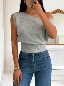 Firerie 女士灰色性感不对称斜领针织上衣，斜肩短袖收腰毛衣，休闲简约毛衣，适合春、夏、秋季穿着，收腰设计，优雅百搭，通勤、休闲、日常、简约、工作场合皆宜。 - 灰色 - 查看 5