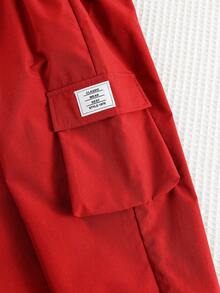 SHEIN 2 piezas Conjunto de niños pequeños de top sin mangas impreso y pantalones con cordón, cómodo y versátil - Rojo - Ver 5