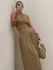 Zivah 春夏新品:音乐节、西部风、游牧风、生日派对、毕业季、学院风、学生装、日常穿搭、基础百搭、休闲优雅、度假、邮轮旅行、海滩、海边、日光浴、网红热单、街头风、婚礼宾客装、波西米亚风、通勤风、早午餐装、机场穿搭。女士两件套连衣裙 - A字型圆领无袖收腰褶皱上衣搭配带口袋的A字裙。 - 綠色 - 查看 2