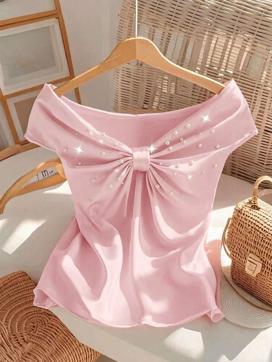 GlowEve CURVE Camiseta con pliegues de unicolor con decoración de perlas de imitación, adecuada para primavera, fiesta, carnaval en tallas grandes - Rosa - Ver 1