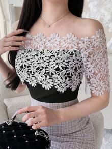FRIFUL 女款對比蕾絲露肩修身時尚短袖T恤 外出上衣 - 黑色 - 查看 5