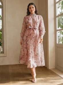Anewsta Vestido longo feminino plus size elegante com estampa floral miúda, mangas compridas, babados, detalhes em pérolas e strass, modelagem que afina a cintura, novidade da coleção primavera/verão. - Rosa - Ver 7