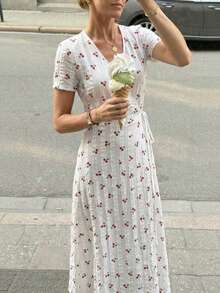 Franclia 女士休闲V领樱桃印花短袖度假连衣裙 - 彩色 - 查看 2