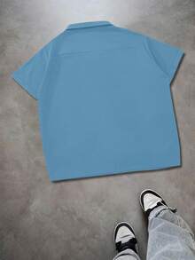 Manfinity Roghcode Men's Casual Short Sleeve Shirt, Pocket Design, Loose Fit, Fashion & Versatile, Suitable For Commuting, Outdoor Activities, College, Holiday Gift - Baby Blue - View 2