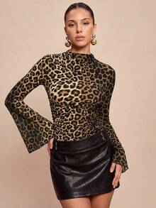 Olia Maree 女士豹纹喇叭袖T恤 猎豹印花T恤 女士上衣 - 咖啡棕 - 查看 4