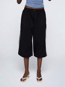 COUREZ Low Rise Side Stripe Capris /Y2K Summer Outfits For Women Spring Outfits For Women Summer Clothes Going Out Outfits Summer Bottoms Baggy Pants Capris For Women - Black - View 6