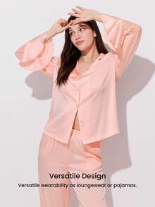 LUVLETTE 春日清新浅粉色缎面睡衣套装 - 喇叭袖上衣和蕾丝边阔腿裤，柔软舒适，适合居家休闲穿着。 - 粉色 - 查看 4