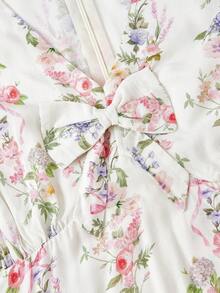 SHEIN MOD 大码女式碎花蝴蝶结装饰短款花瓣袖连衣裙 - 粉色 - 查看 3